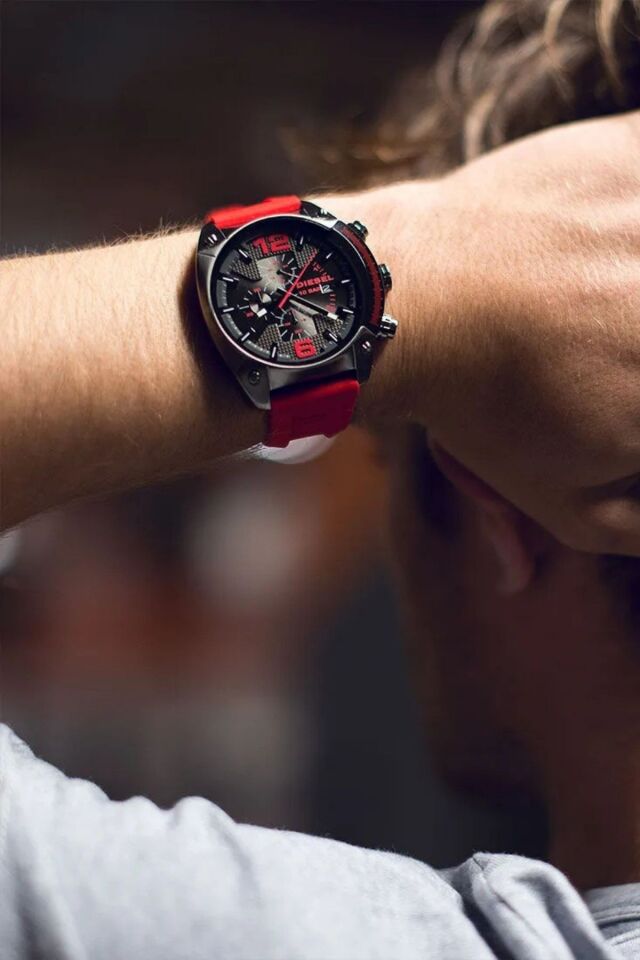 Diesel DZ4481 Erkek Kol Saati